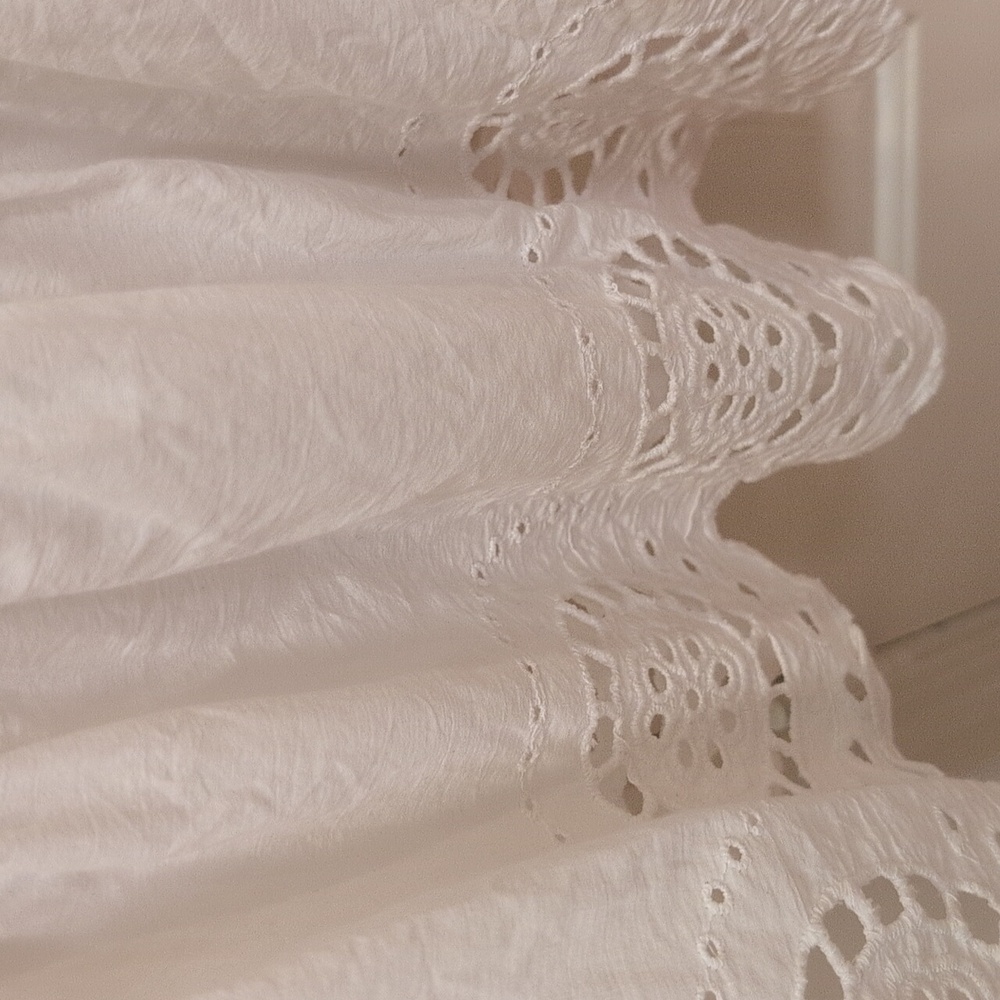 White Puff Sleeve Eyelette Cotton Maxi Dress Size 12 NWOT - Picture 3 of 3